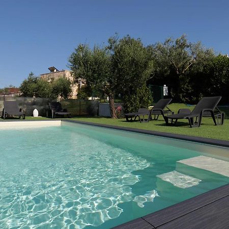 Il Borgo Delle Querce Villa Fichi Piscina Privata Мартина Франка Екстериор снимка